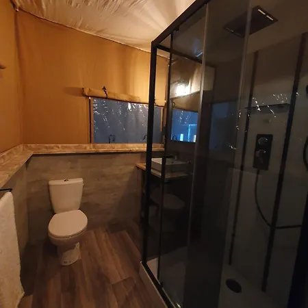Tente de luxe And Me Glamping *