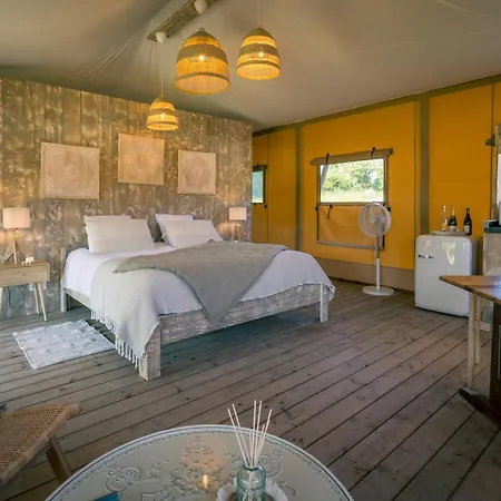 And Me Glamping Moncontour (Vienne)