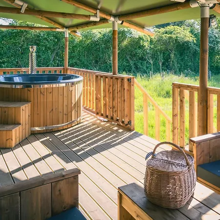 And Me Glamping *