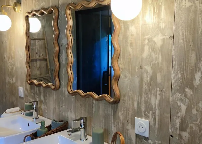 And Me Glamping Campismo de Luxo Moncontour (Vienne)