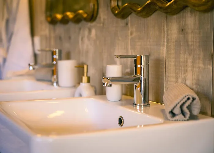 Campismo de Luxo And Me Glamping *