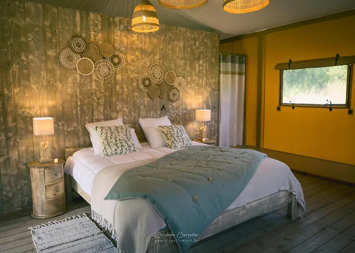 And Me Glamping * Moncontour (Vienne)